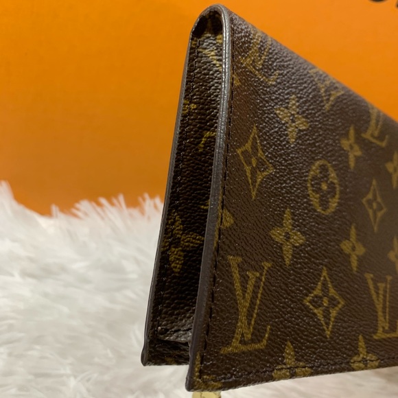 ✨🛍S O L D✨🛍Louis Vuitton Pochette Monogram - Picture 3 of 12